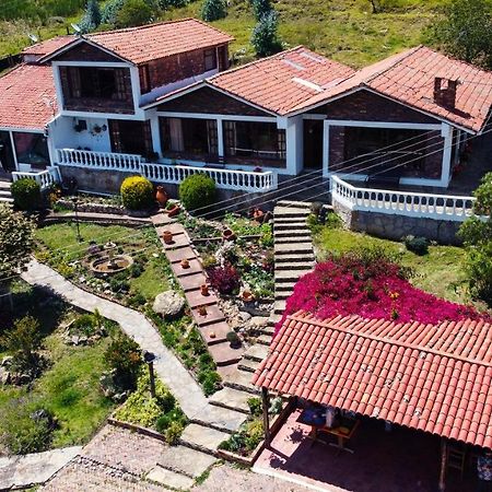 Villa Patty Tibasosa Exterior photo