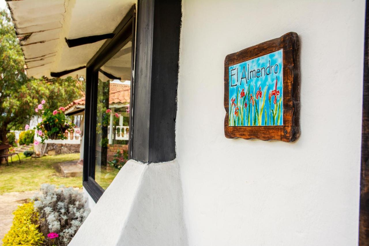 Villa Patty Tibasosa Exterior photo