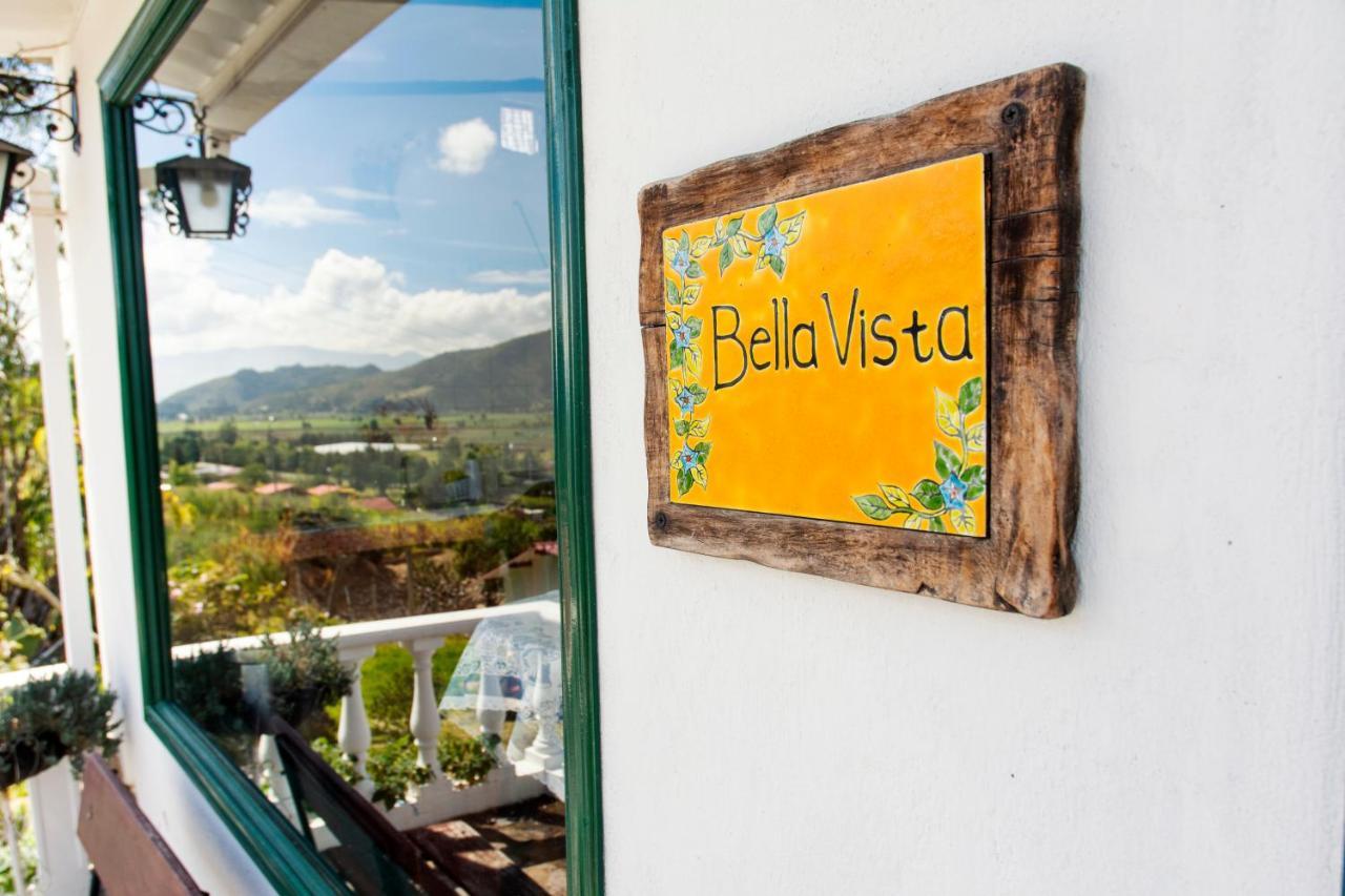 Villa Patty Tibasosa Exterior photo